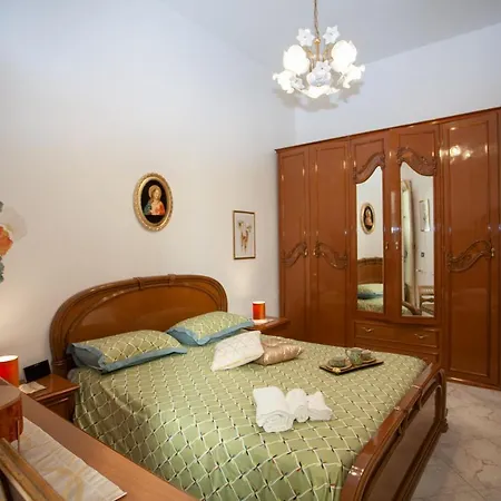Casa Rosamaria Apartment Giardini Naxos